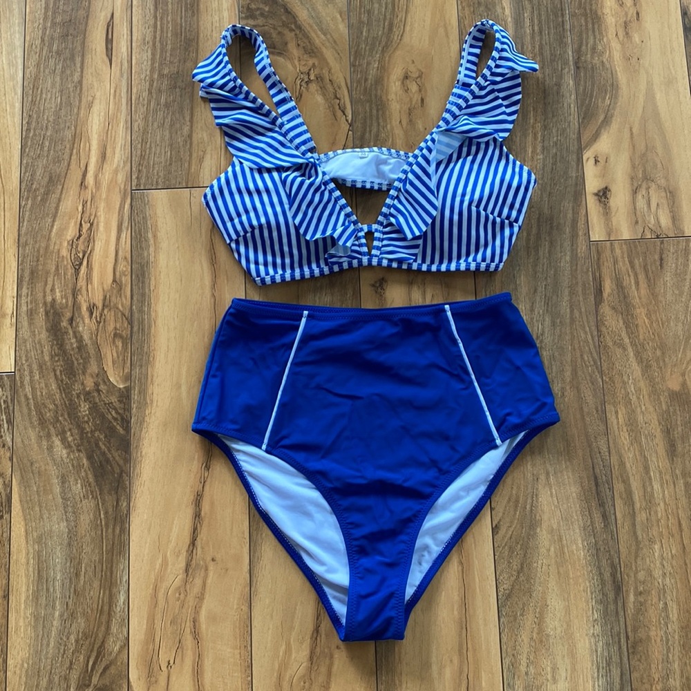 Cupshe Blue Striped Ruffles High Waisted Bikini